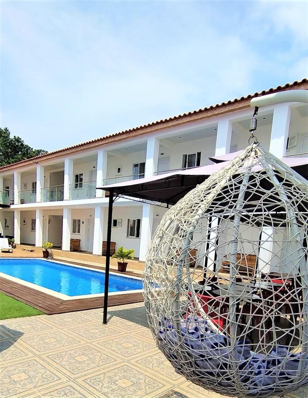 Hotel Kenito Sao Tome Exteriör bild